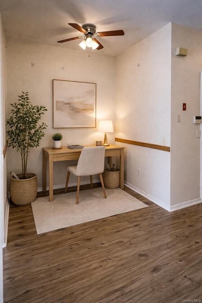 Building Photo - 39 Church St