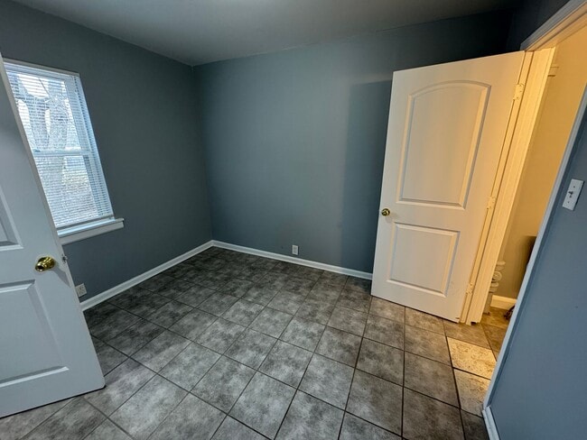 Building Photo - Bean Creek 3 Bedroom 2 Bath