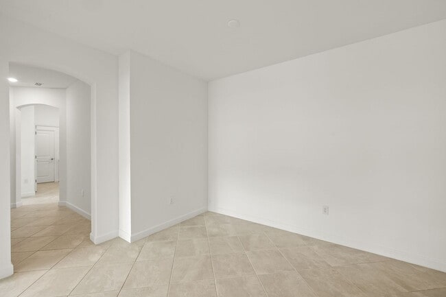 Building Photo - 9077 Leatherwood Loop