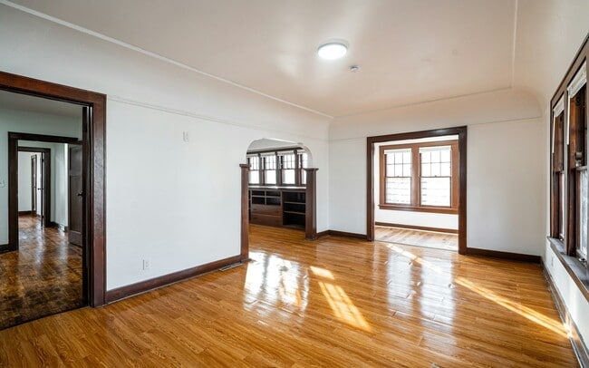 Building Photo - 2548 N 38th St