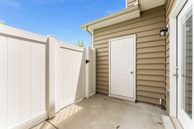 Rear Patio - 790 Bradburn Village Way