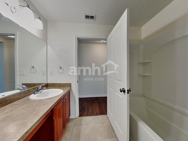 Building Photo - 4476 Barbados Loop