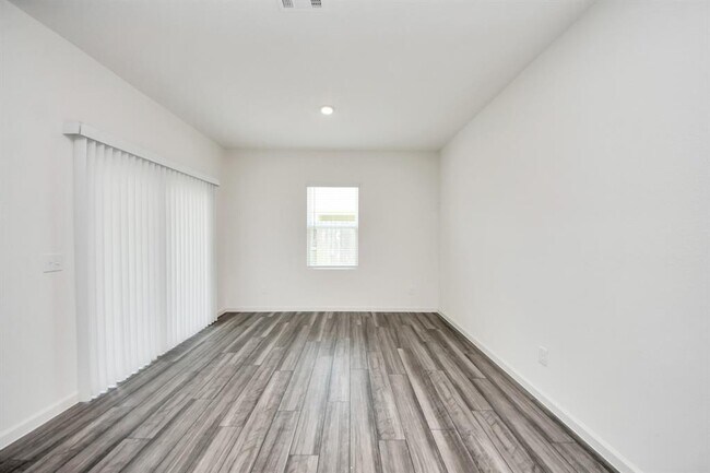 Building Photo - 10307 Costa Ter Dr
