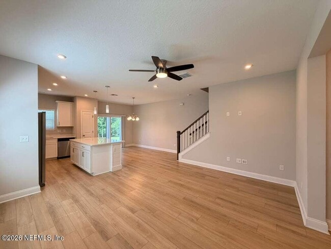 Building Photo - 12039 Calvesta St