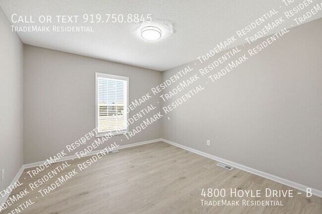 Building Photo - 4800 Hoyle Dr