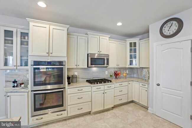 Building Photo - 1412 Musgrove Alley