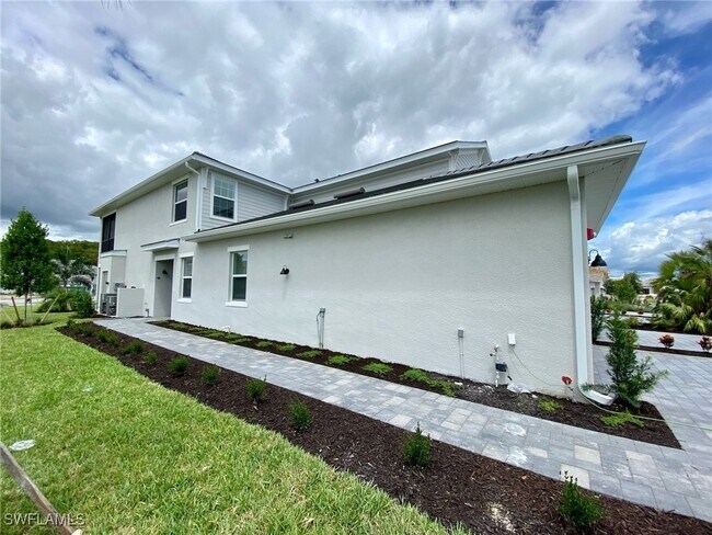 Building Photo - 6015 Ellerston Wy
