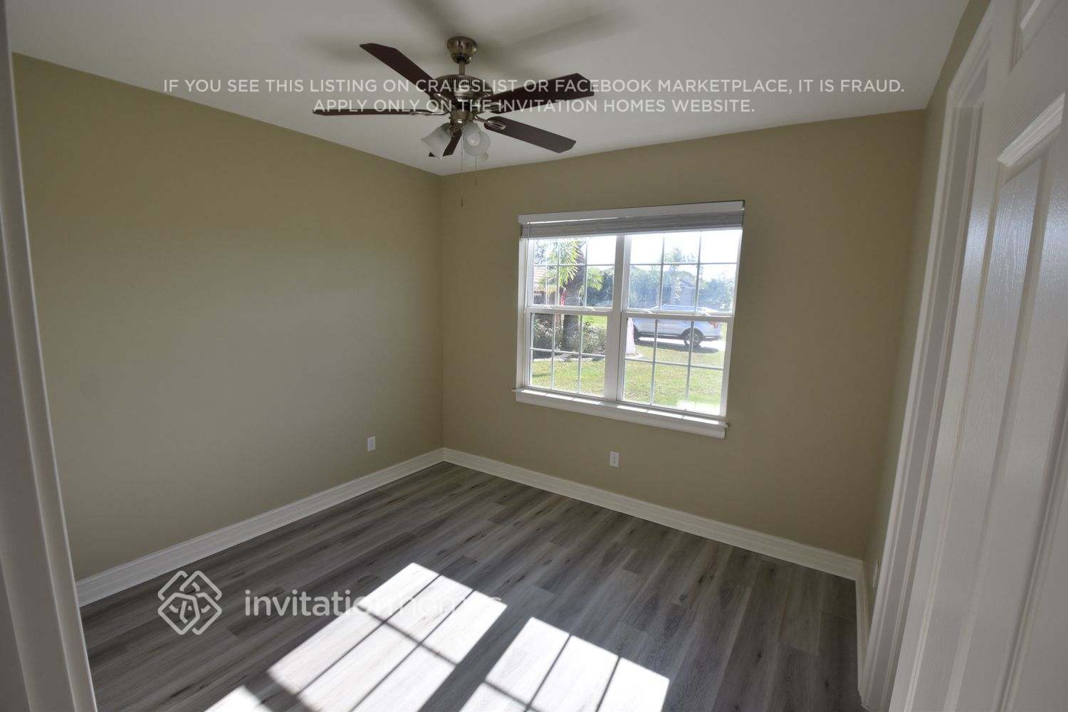 Building Photo - 1345 Vermouth Ln