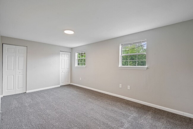 Building Photo - 322 Gildenfenny St