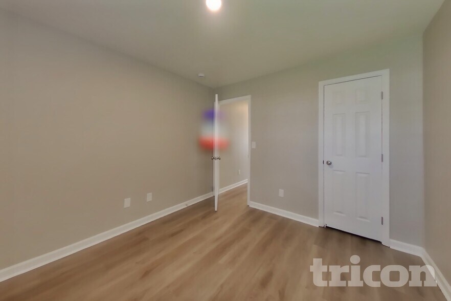 Building Photo - 2141 Deer Valley Dr