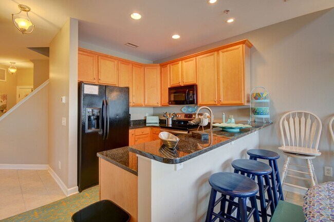 Building Photo - *Seasonal Rental* at Summer Winds 205: 3 Bedroom + Loft on Topsail Island - 3 month lease required