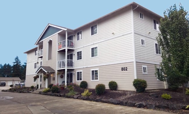 Primary Photo - Mount Vista Apartments