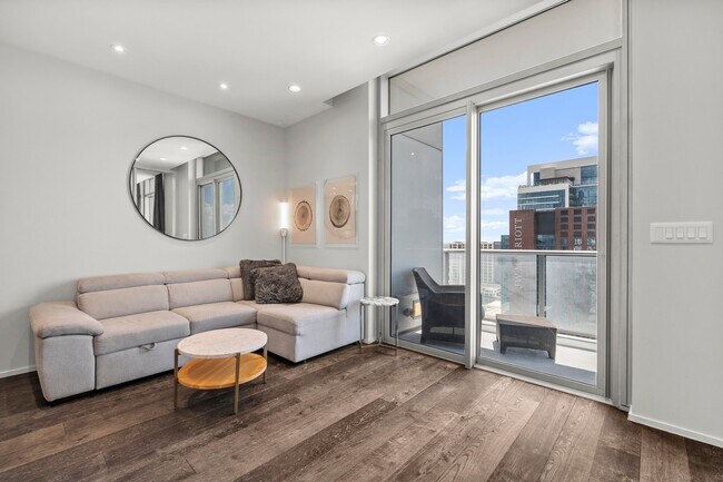 Building Photo - 200 Congress Ave.