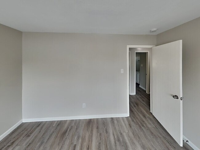 Building Photo - 12806 Boris Cove Trail