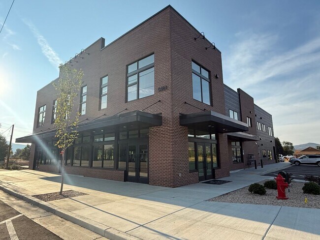 Primary Photo - Valley Apartments