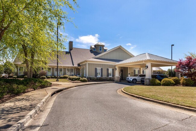 Building Photo - 30 Cypress Grove Ln SW