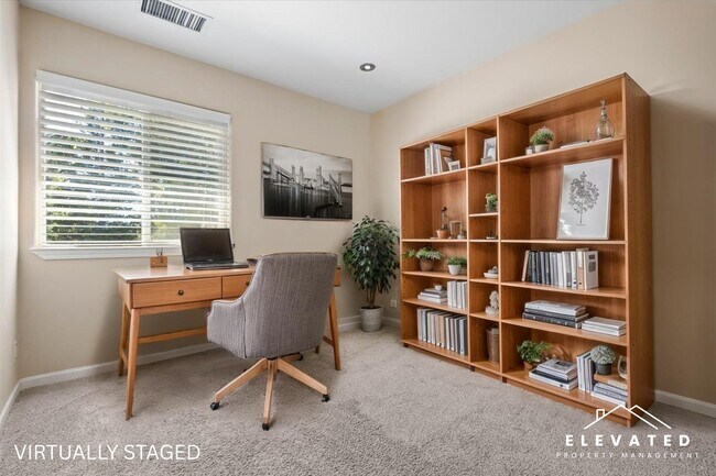 Building Photo - 303 Algiers Ct