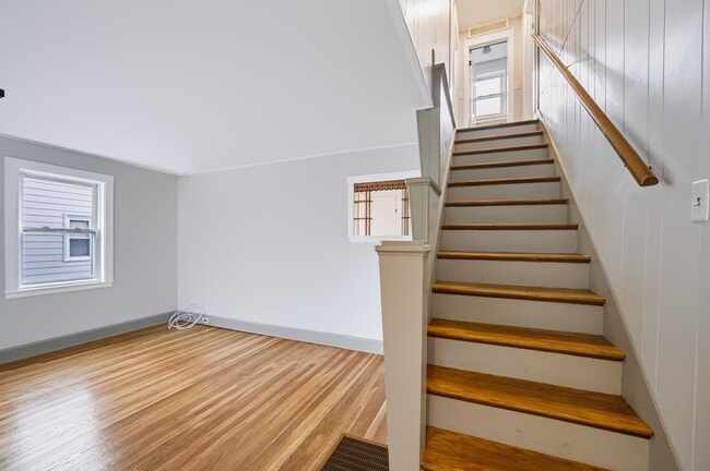 Building Photo - 22 Ruggles St