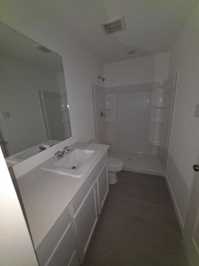 Building Photo - NEWLY BUILT 3 bedroom 2.5 Bath for rent!!!
