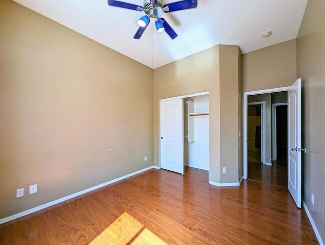 Building Photo - 3310 W Latona Rd