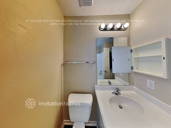 Building Photo - 308 Glade Bridge Ln