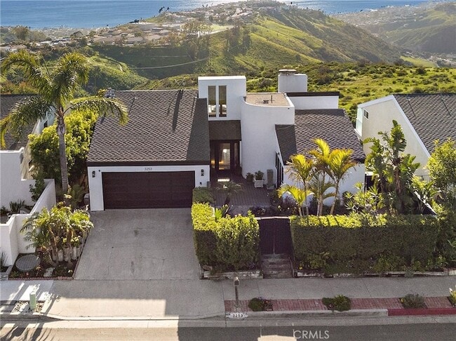 Building Photo - 3253 Alta Laguna Blvd