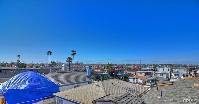 Building Photo - Vacation Rental on Balboa Peninsula