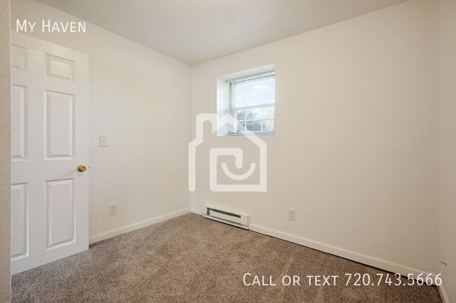 Building Photo - 17898 E Mexico Dr