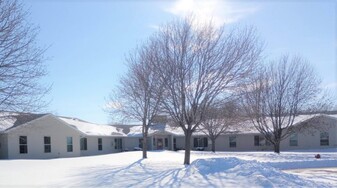 Building Photo - Horizon Apartments