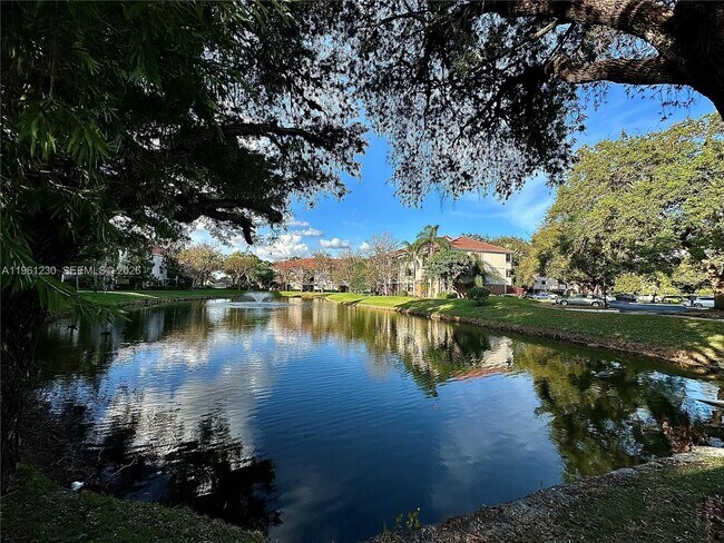 Building Photo - 10135 W Sunrise Blvd