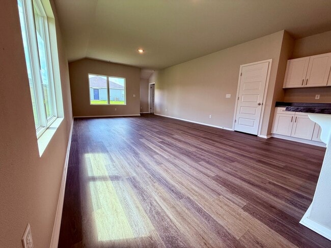 Building Photo - ***2508 E. Jan Street***