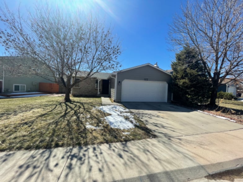 Primary Photo - 8641 Apache Plume Dr