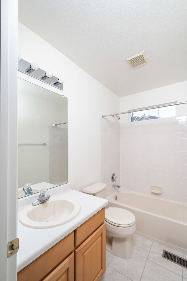 Building Photo - 299 W Jamison Cir
