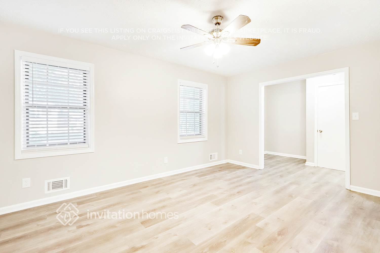 Building Photo - 5779 Simone Dr