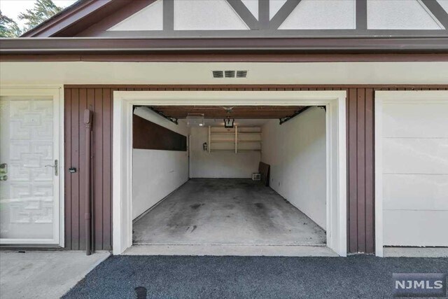 Building Photo - 14-1 Tamaron Dr