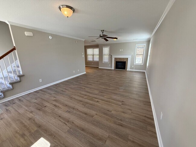 Building Photo - Beautiful Home in West Knoxville