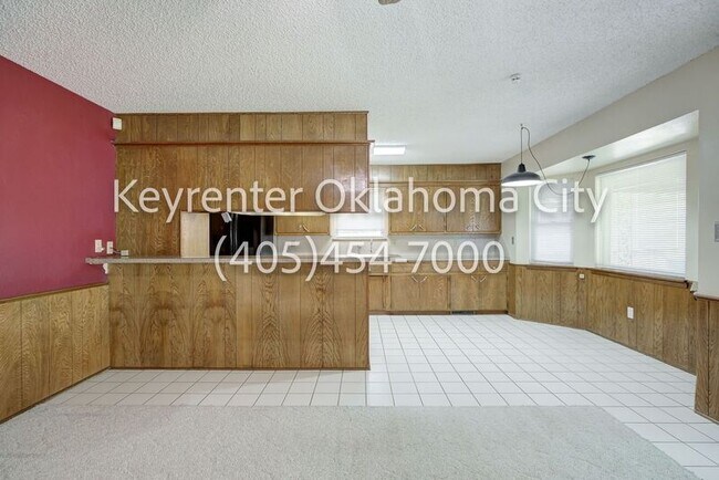 Building Photo - 3632 Sunvalley Dr