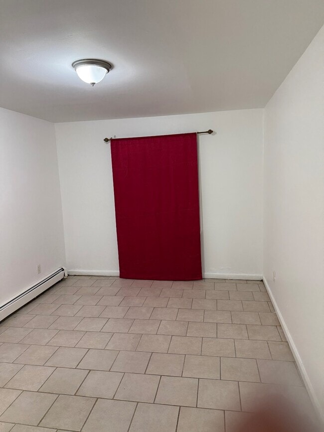 Building Photo - 14XX Hicks St