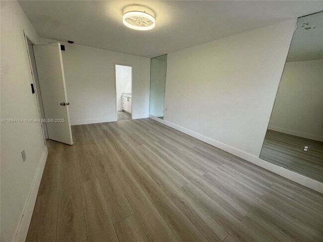Building Photo - 11291 SW 88th St