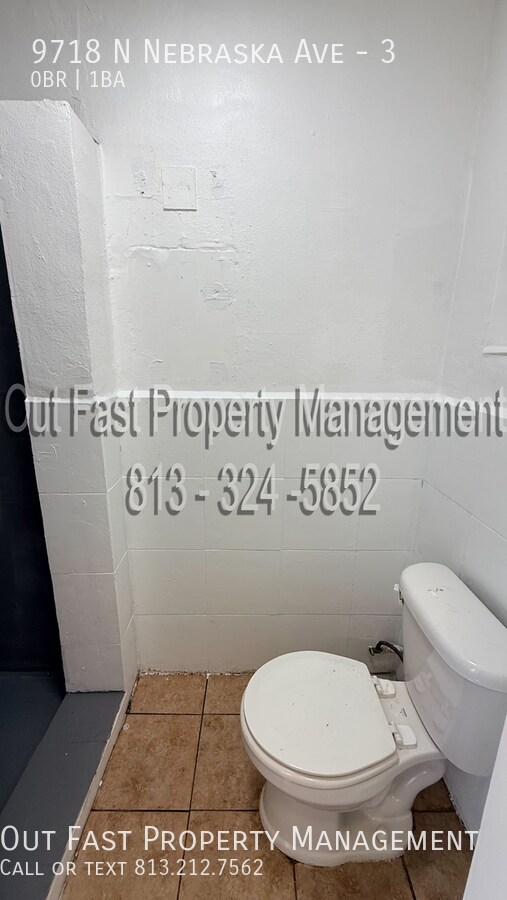 Building Photo - 9718 N Nebraska Ave