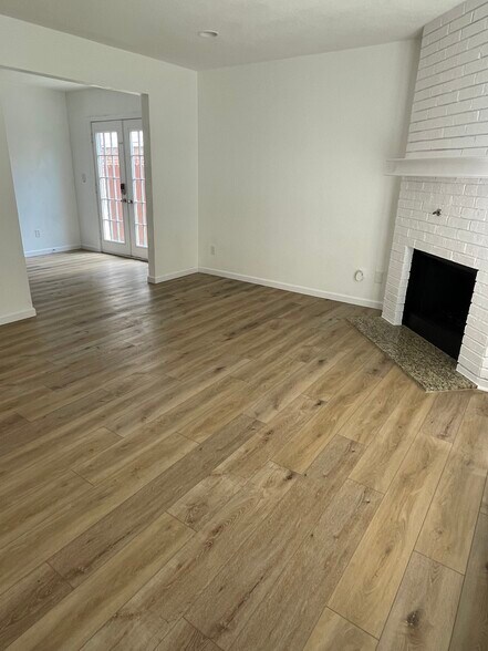 Building Photo - 7660 Kings Ridge Rd