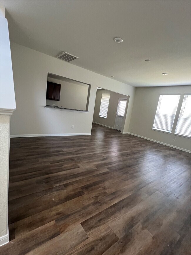 Building Photo - 4711 Prairie Chase Dr
