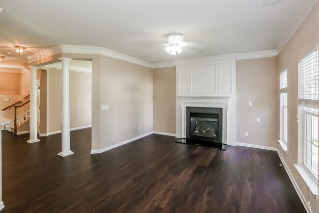 Building Photo - 7311 April Mist Trail