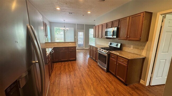 Building Photo - 209 McVoy Dr