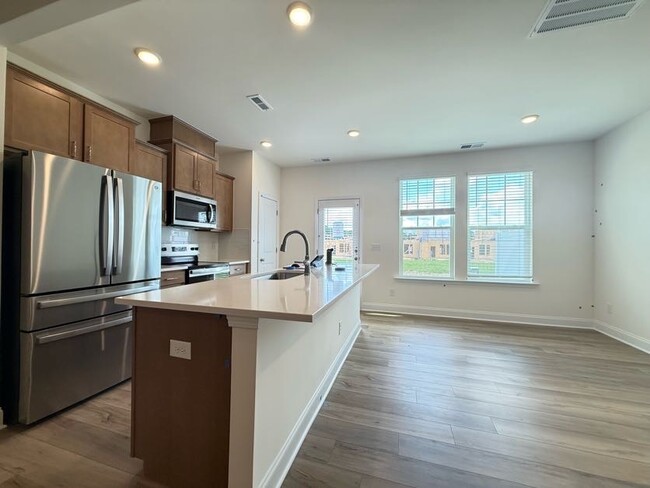 Building Photo - 3 Bedroom One Garage Single Family