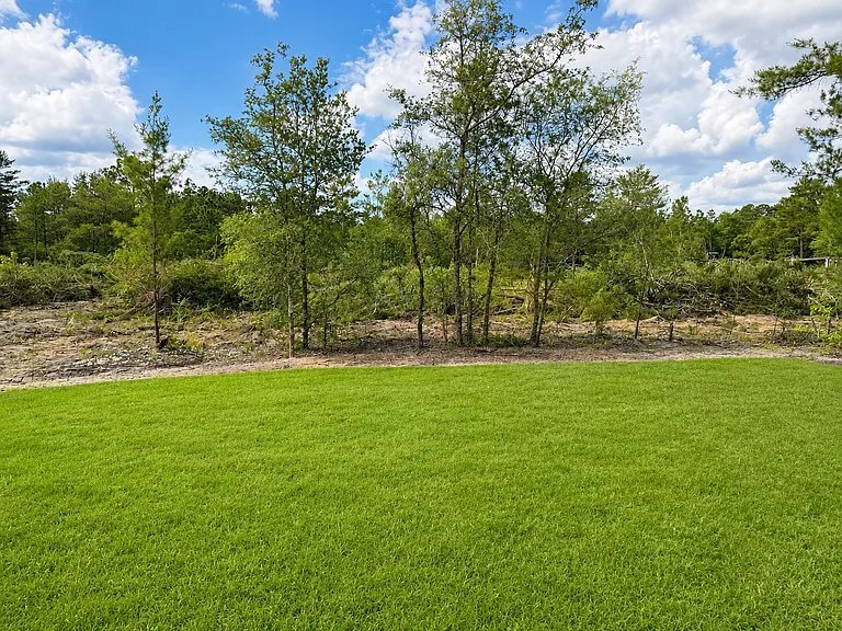 Building Photo - 1623 Trout Dr