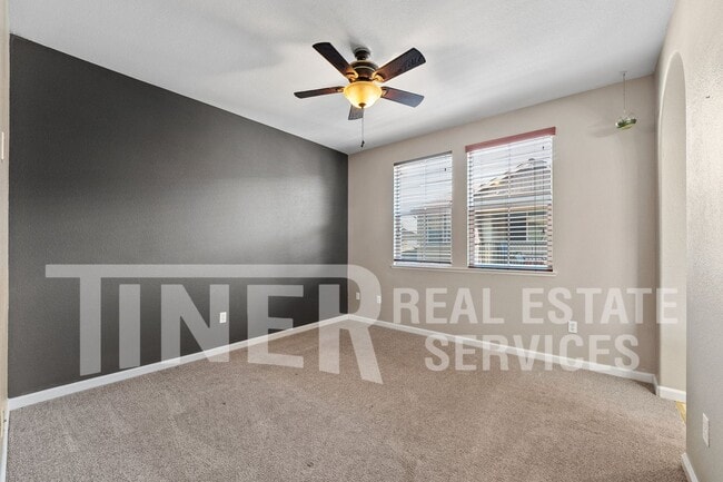 Building Photo - 6550 Hearthstone Cir