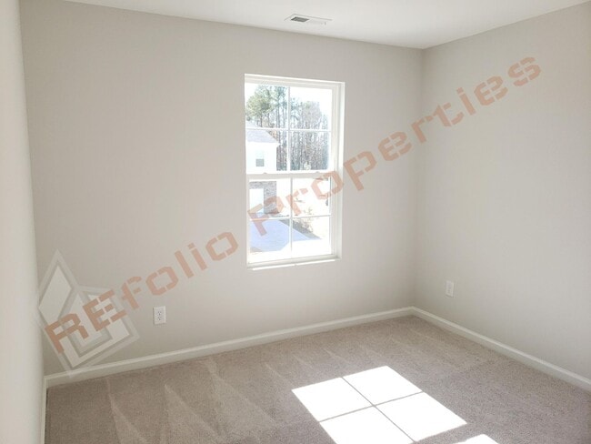 Building Photo - Brand New 3 BR 1-Car Garage Townhome in Do...