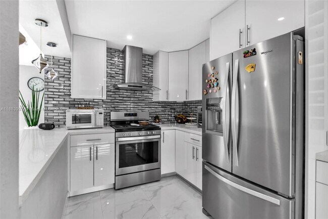 Building Photo - 29928 SW 159th Dr
