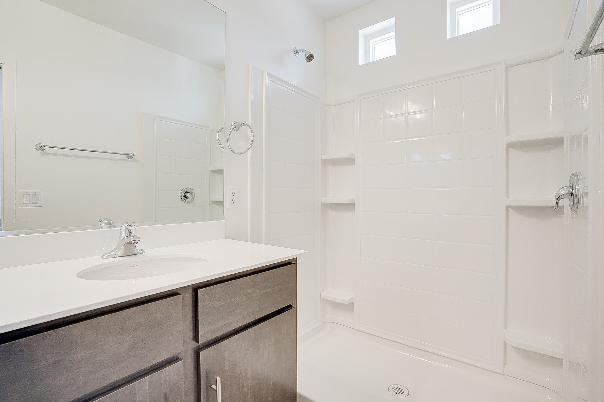 Prime Bath - 8665 E Ultra Dr
